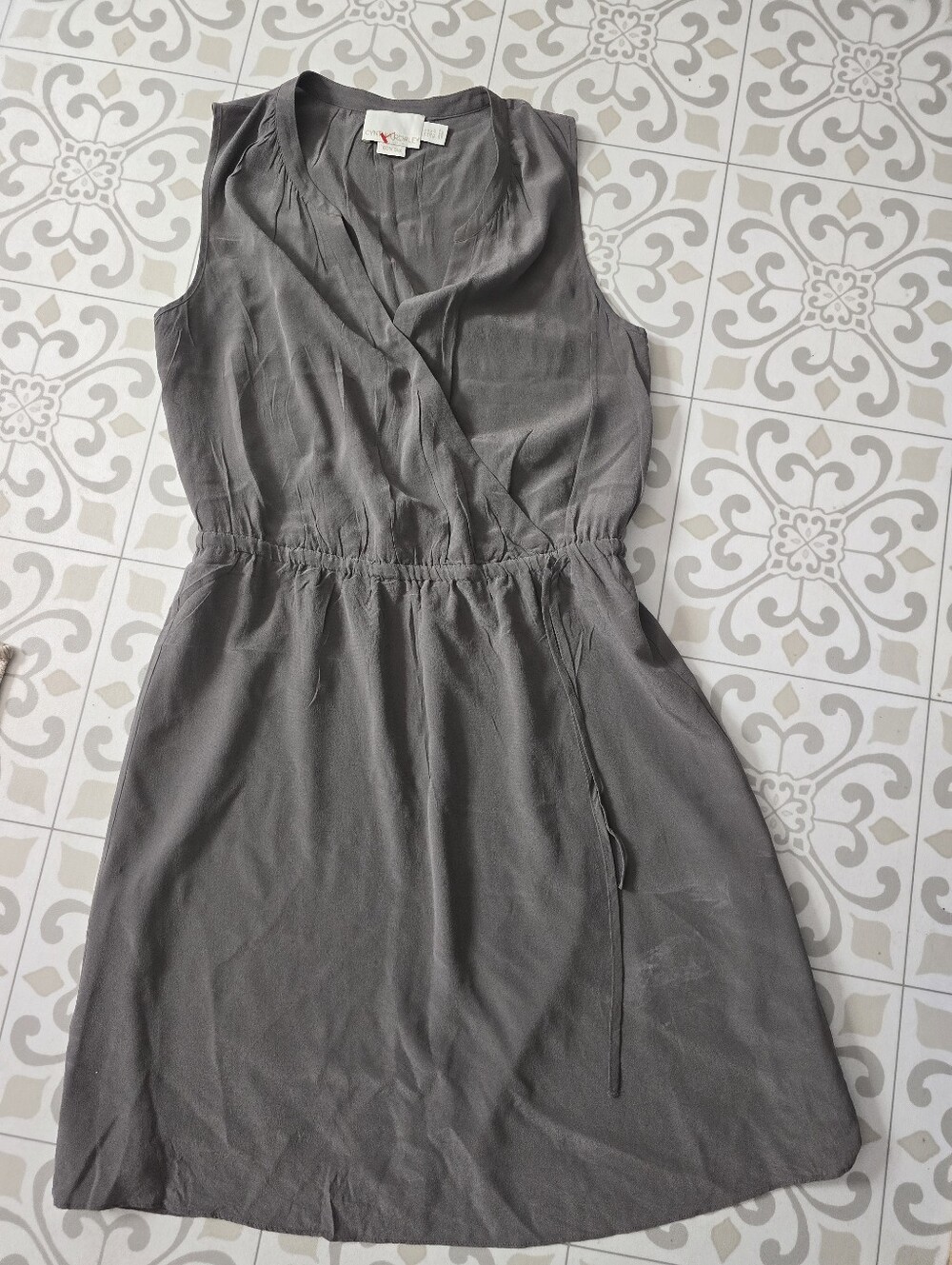 Cynthia Rowley Women’s Size 10 100% Silk Olive Green Drawstring Romper! NWOT